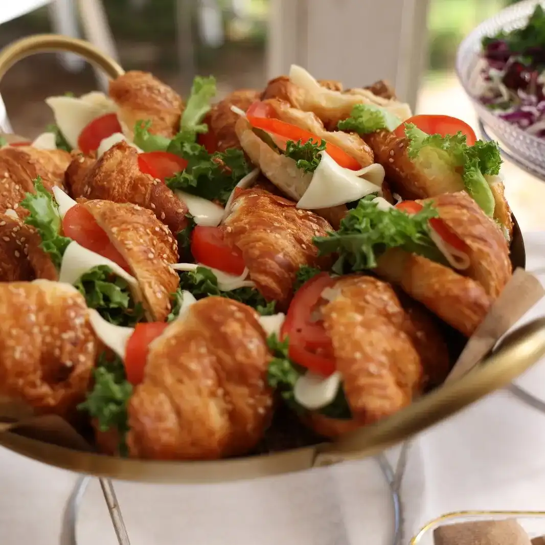 המדריך לבחירת קייטרינג בוטיק לאירועים קטנים