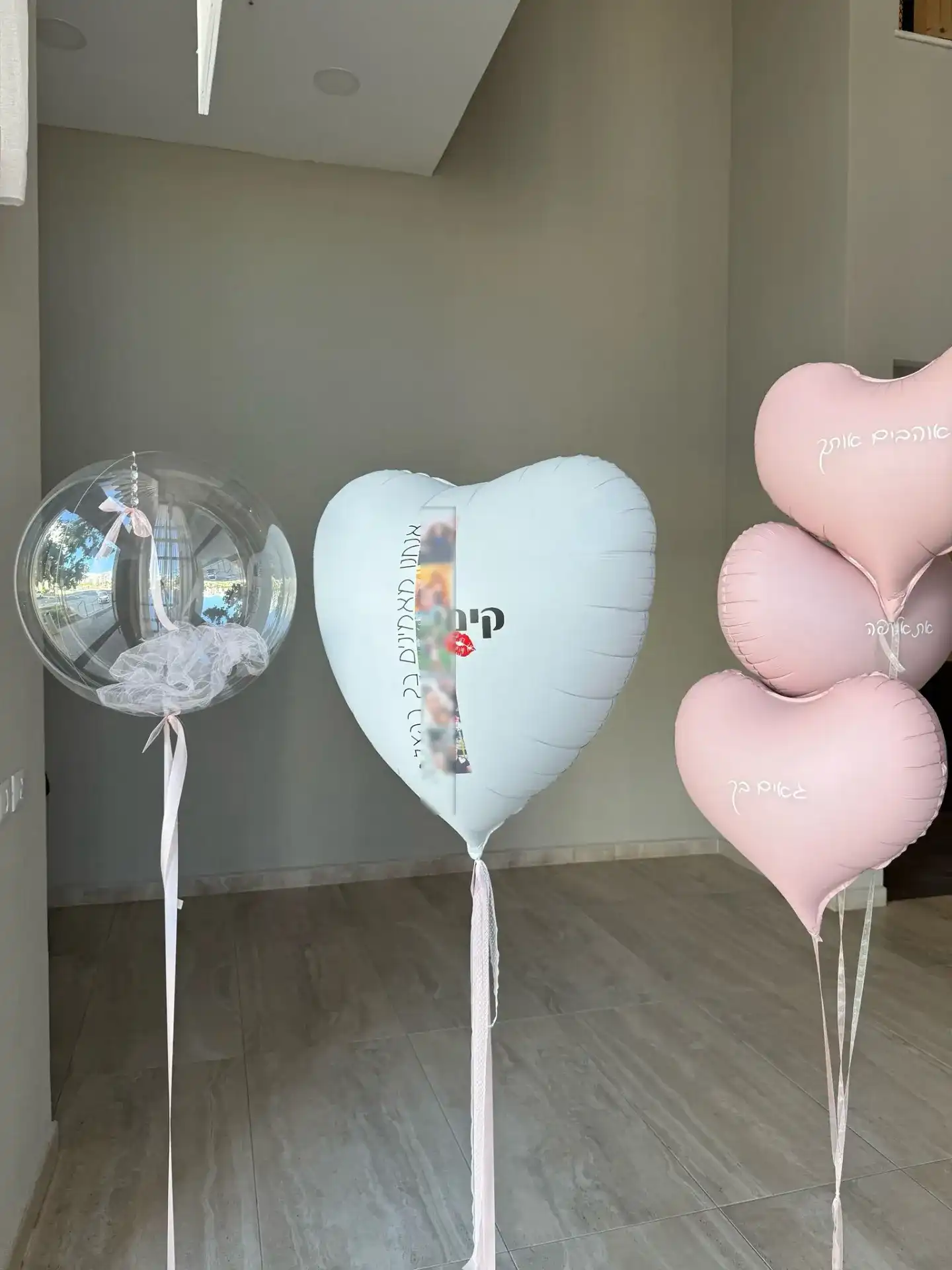 סט בלונים קימי – הפתעה רומנטית אלגנטית עם נוכחות יוקרתית