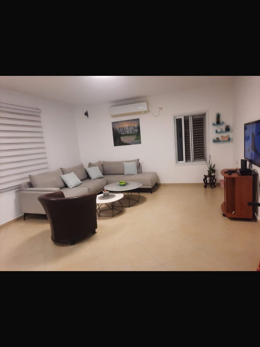 למכירה - ברחוב אברבנאל פ״ת