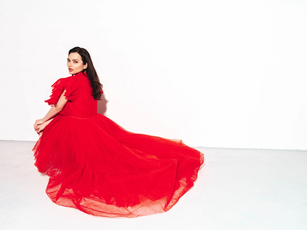 איך ריקודי בטן אותנטיים משתלבים עם סגנונות מודרניים?