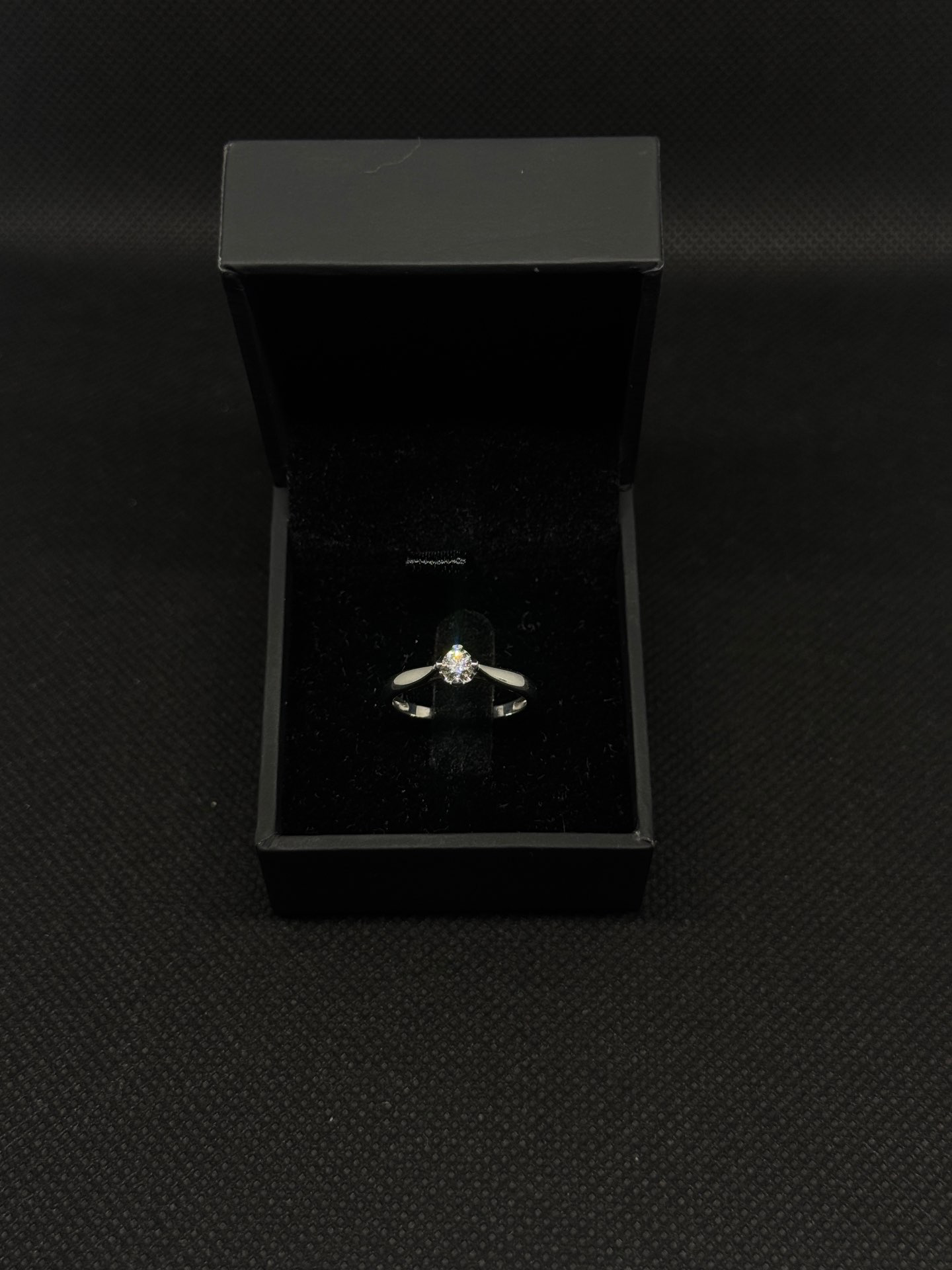 טבעת יהלום טיבעי 