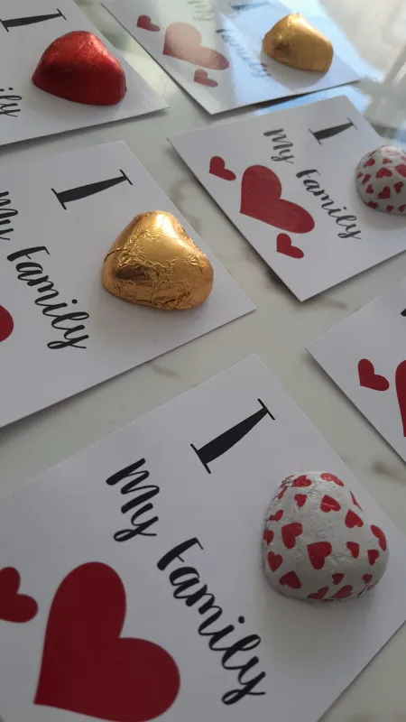 גלויות יום המשפחה💞