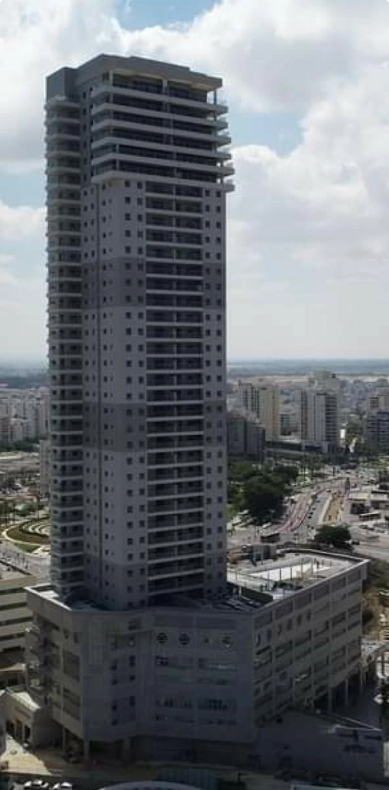 ניהול ופיקוח דמרי טאוור אשדוד