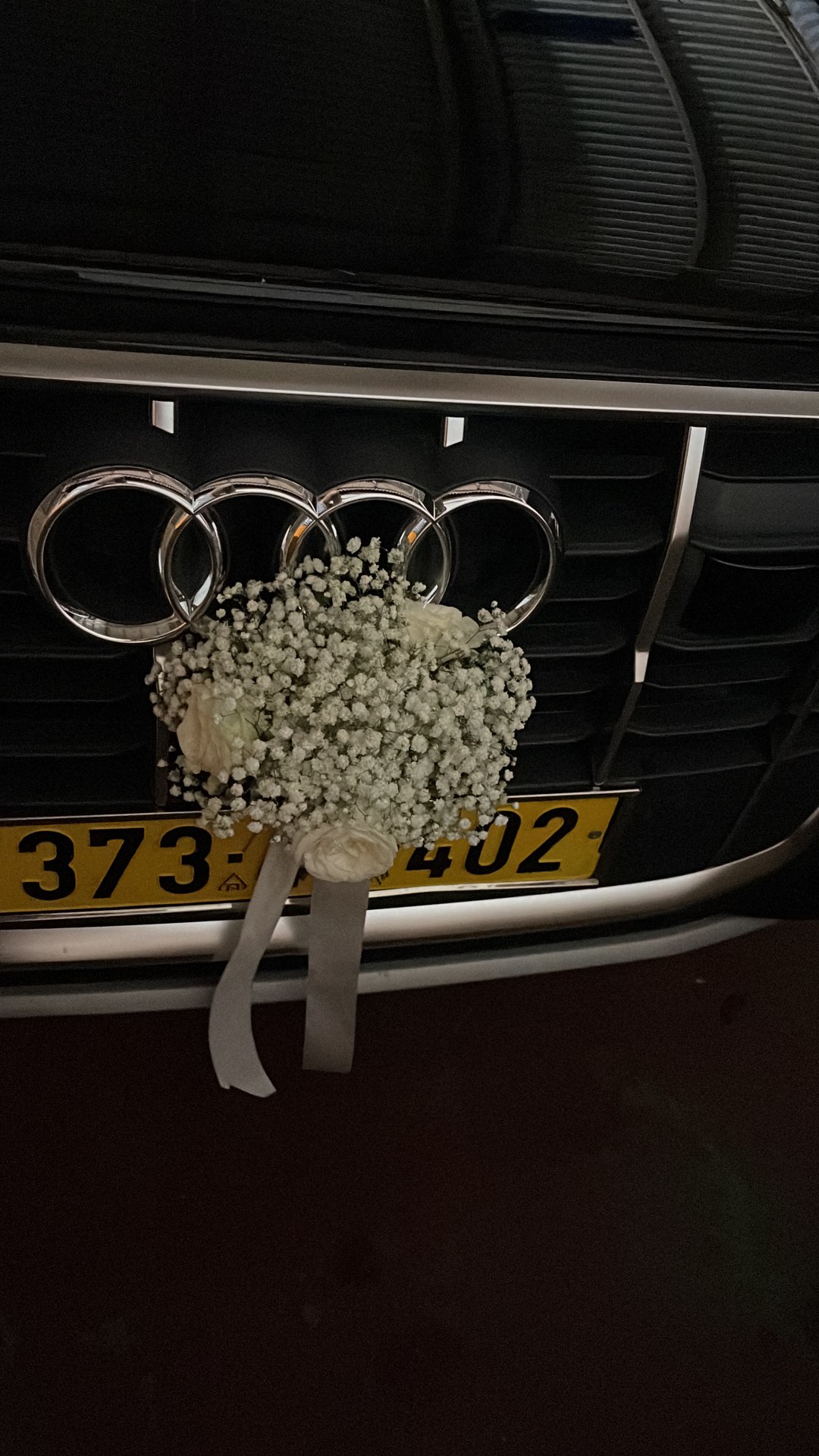 קישוט לרכב חתן וכלה