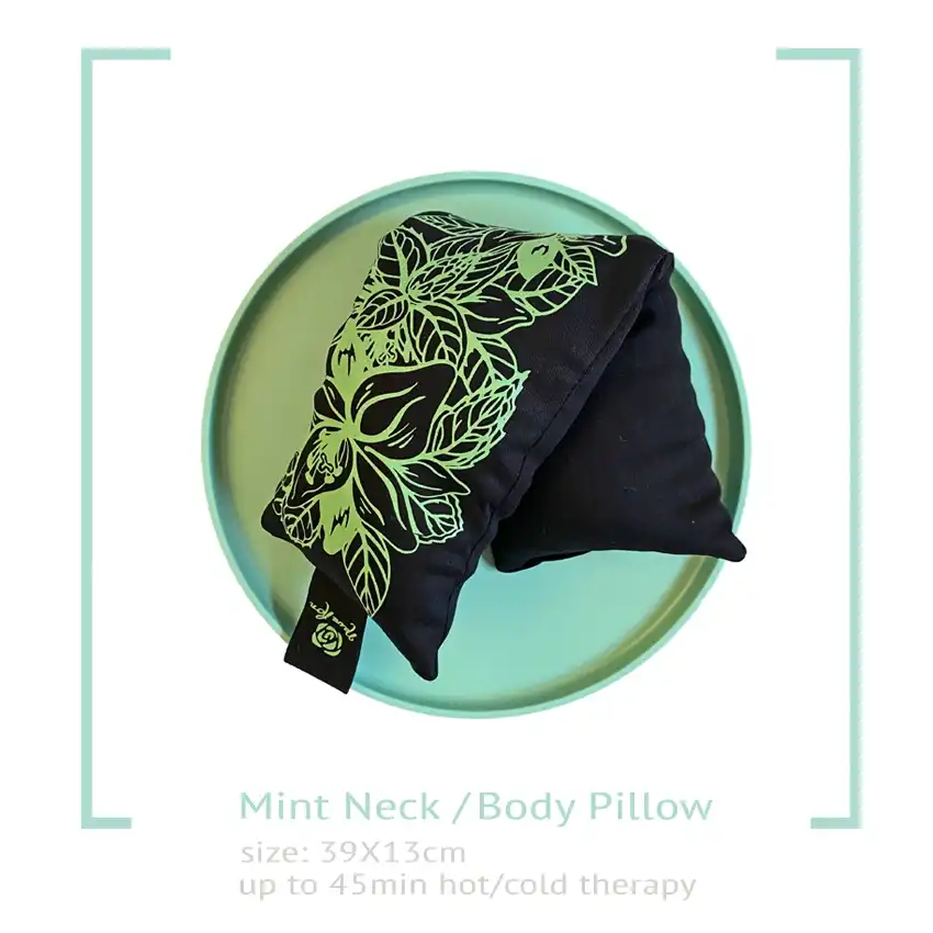 Pinukit Mint - Large pillow