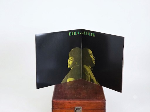 Ella Fitzgerald & Louis Armstrong – Ella And Louis
