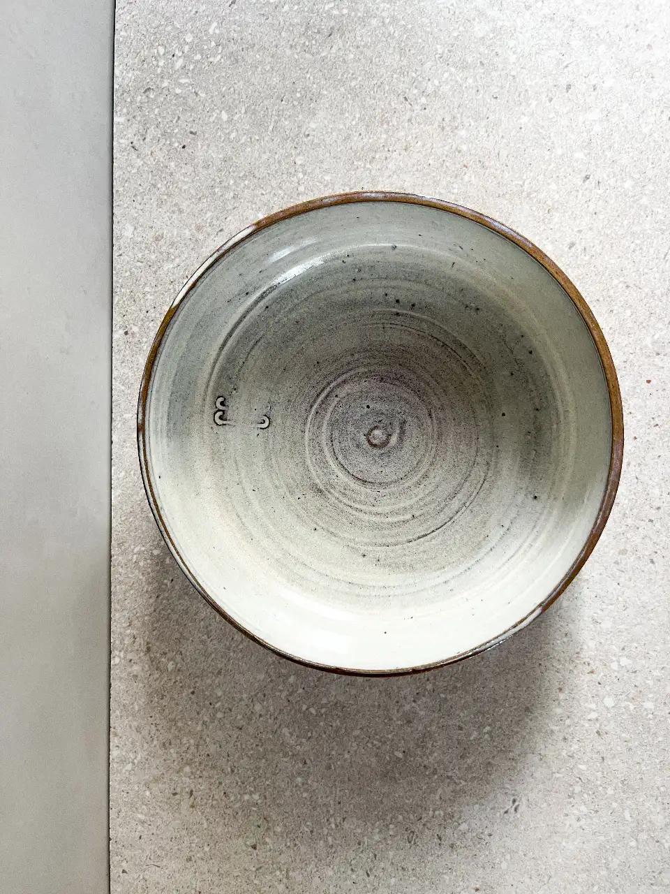 תבנית אפיה/הגשה לבן מעונן מבריק