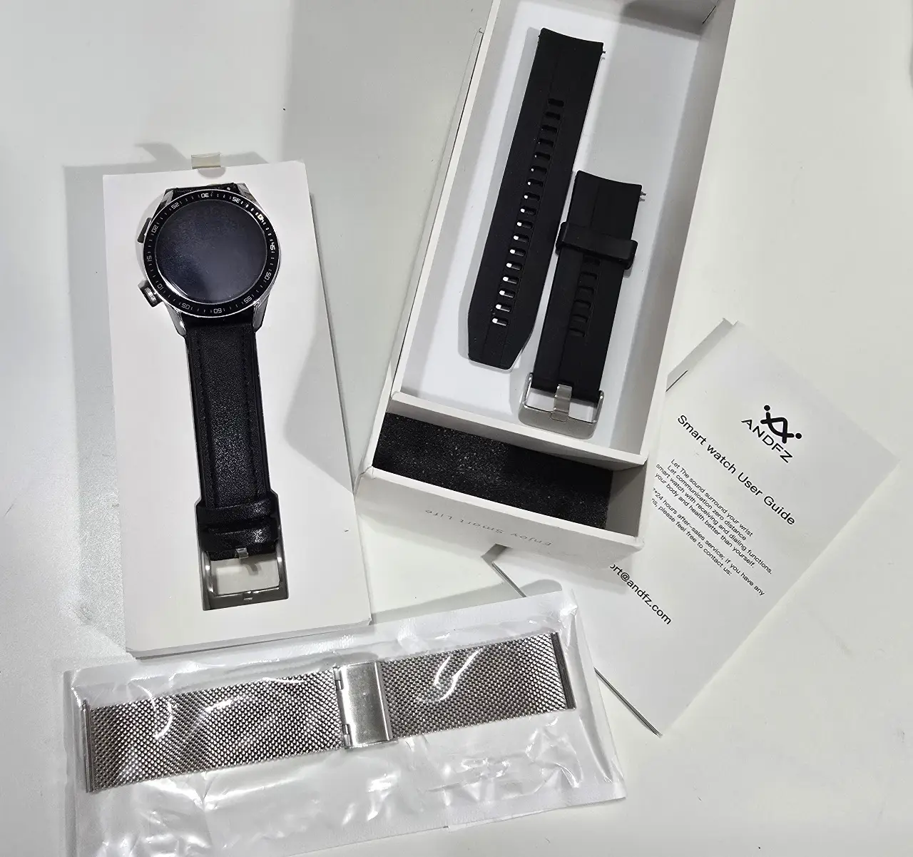 שעון חכם רב תכליטי חדש ובנוסף 2 רצועות חוסר בסוללה