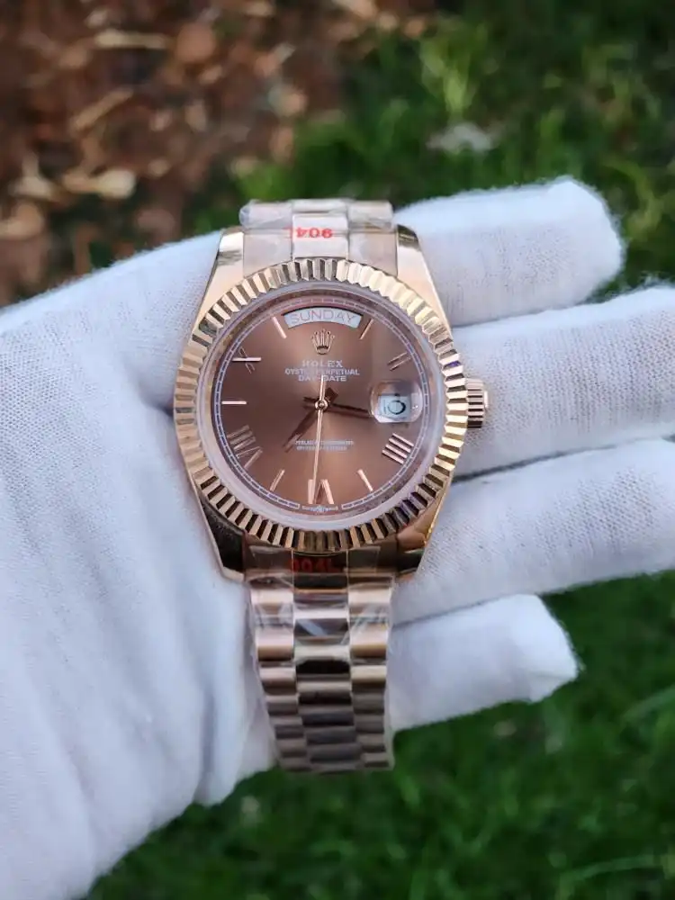 שעון Rolex גימור שוויצרי – פול סט