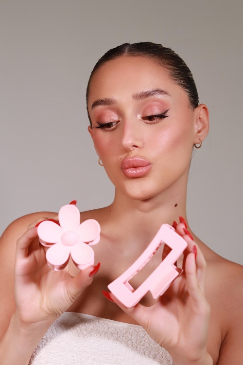 סט קשת + צמידי מגבת + שני קליפסים ושני סקראנציז