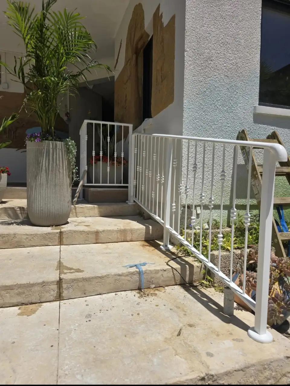 מעקה בטיחות