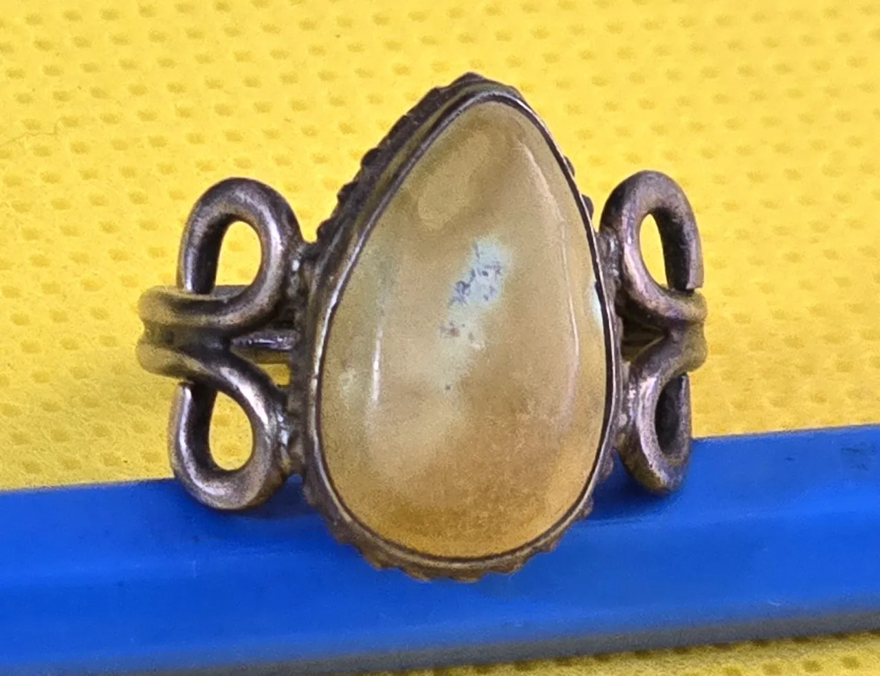 טבעת כסף משובצת אבן אגת, מידה 5 משקל 5 גרם