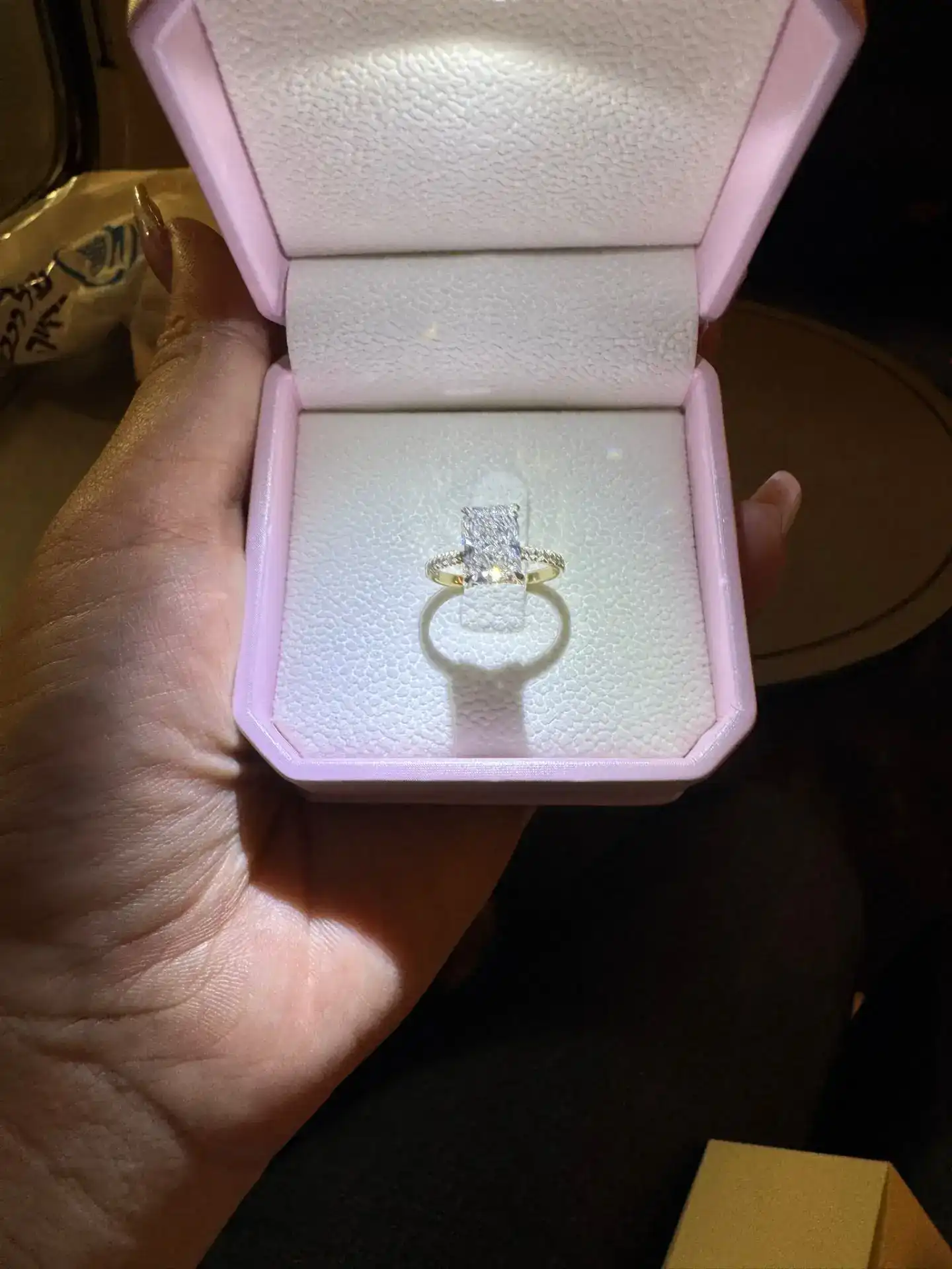 עיצוב טבעות אירוסין בהתאמה אישית