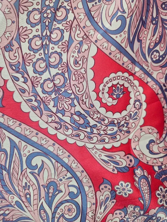 סטן לייקרה מודפס חדש