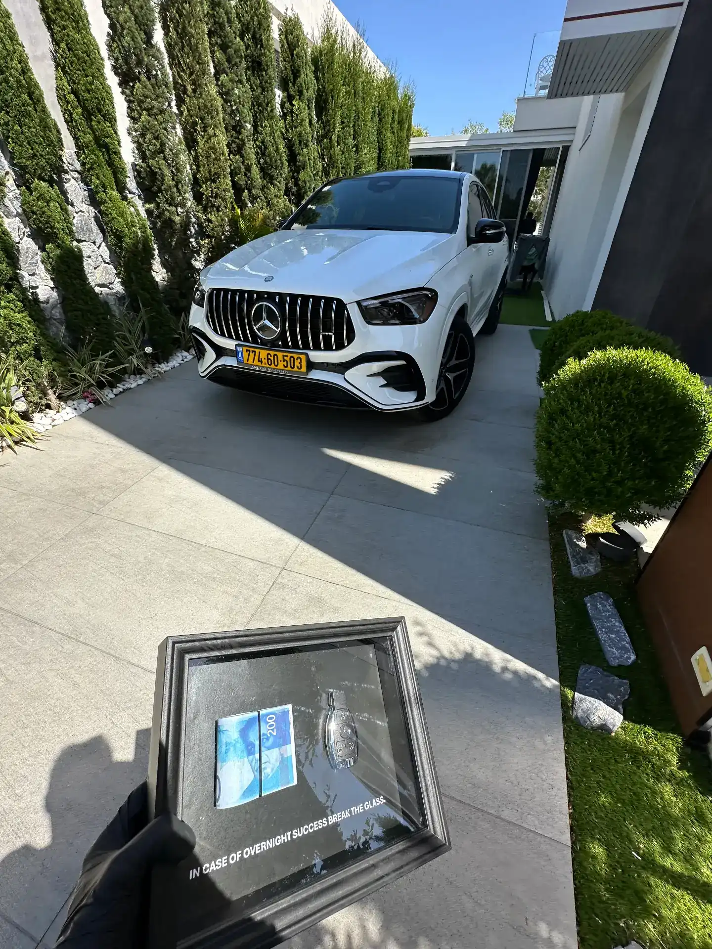 איך פריט אחד על המדף יכול לשנות את התודעה שלך