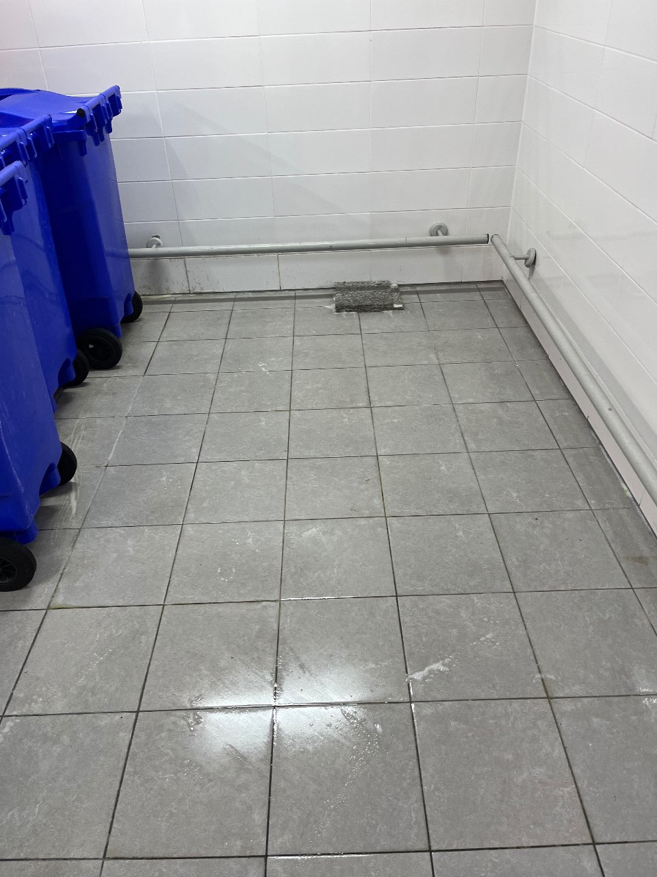 חידוש חדר אשפה