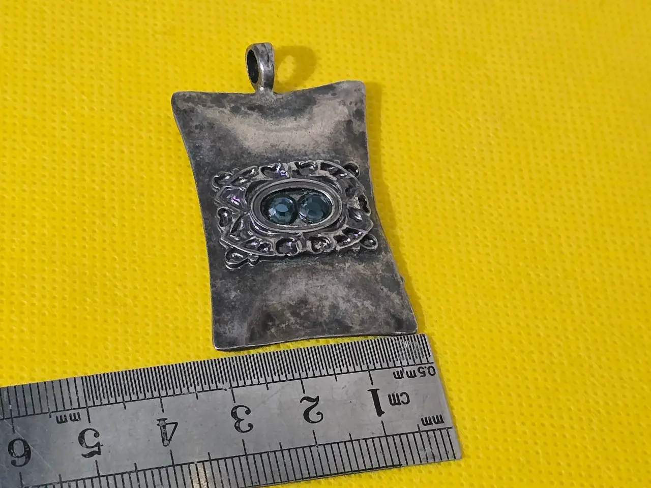 תליון פיוטר בשילוב אבני חן מידות בתמונות התליון יוצר ע'י ח'ב אבגד ישראל