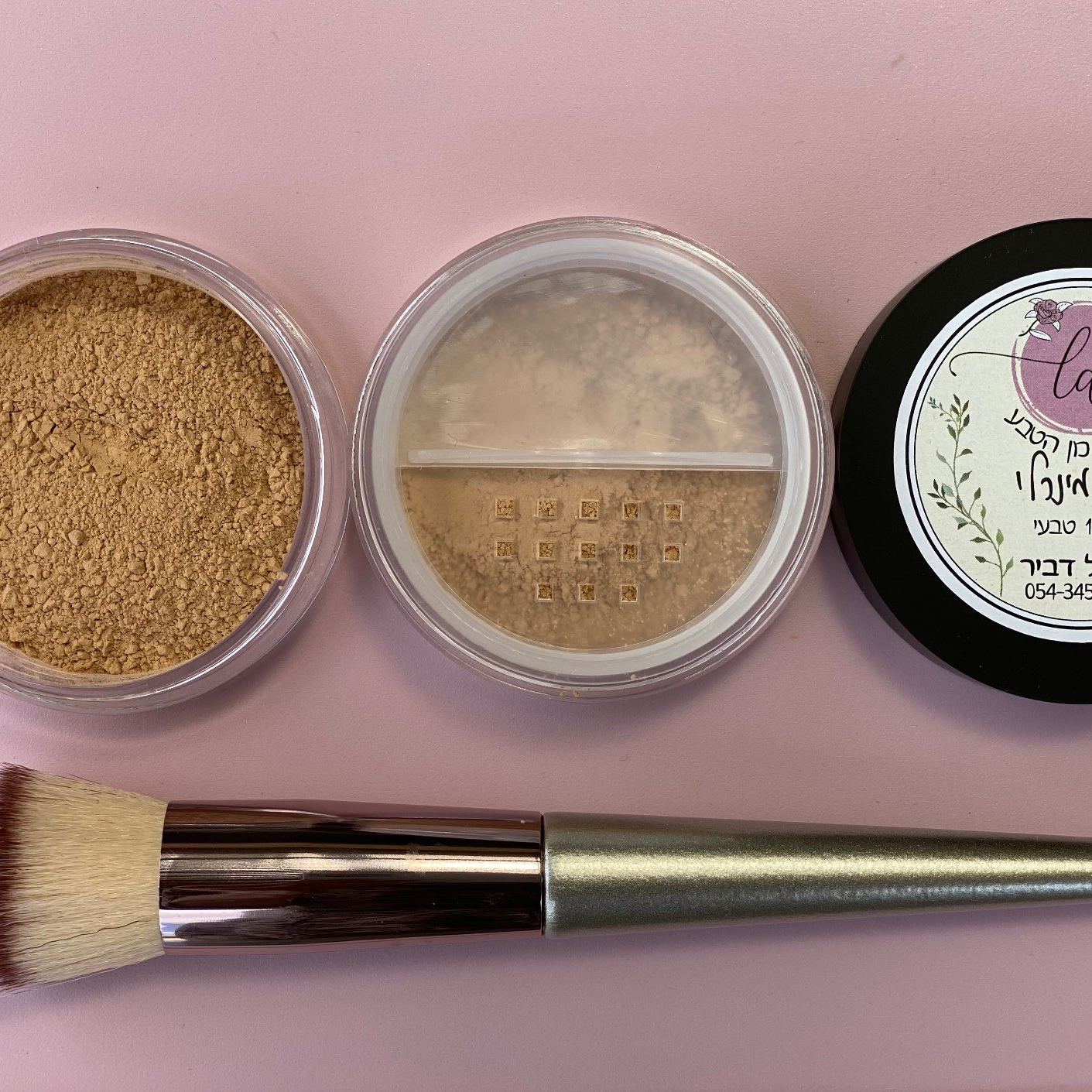 מייקאפ מינרלי