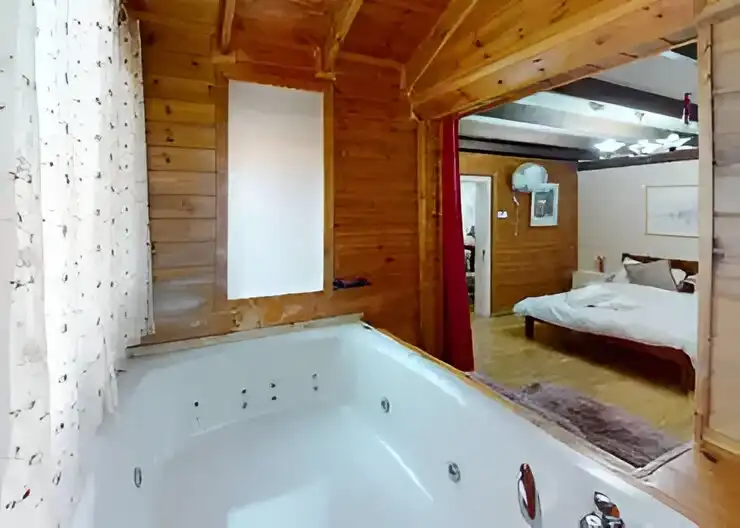 סוויטות 6 אורחים