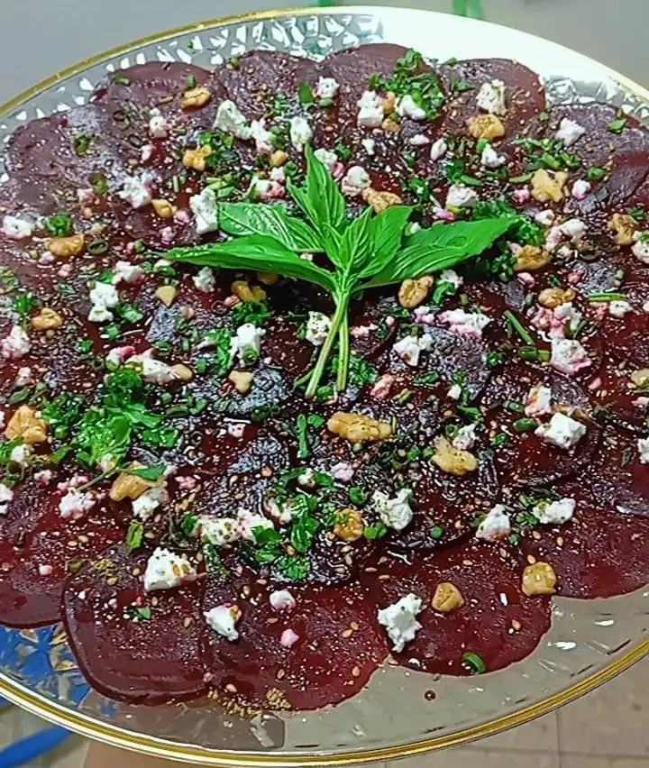 מגשי אירוח מיוחדים לאירועים