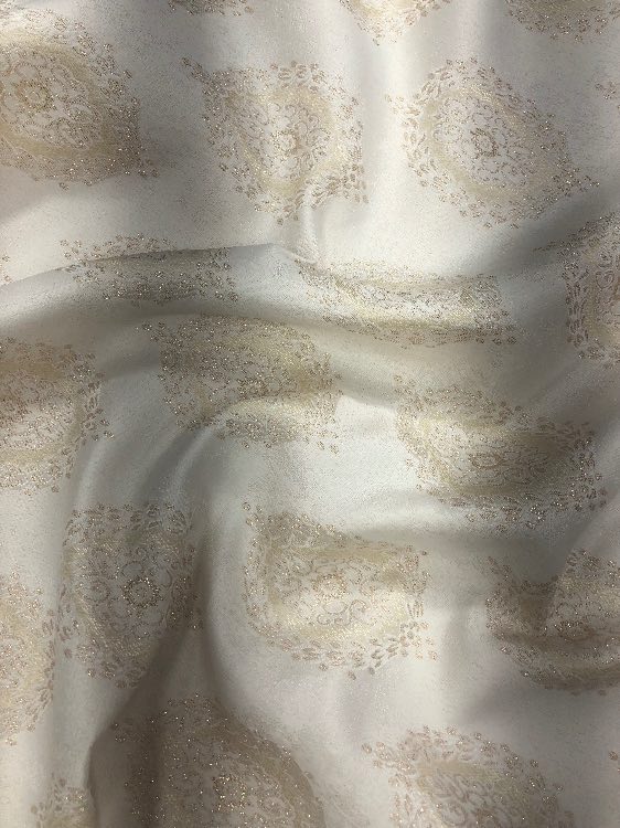 ז׳קארד דגם יהלום צבע לבן