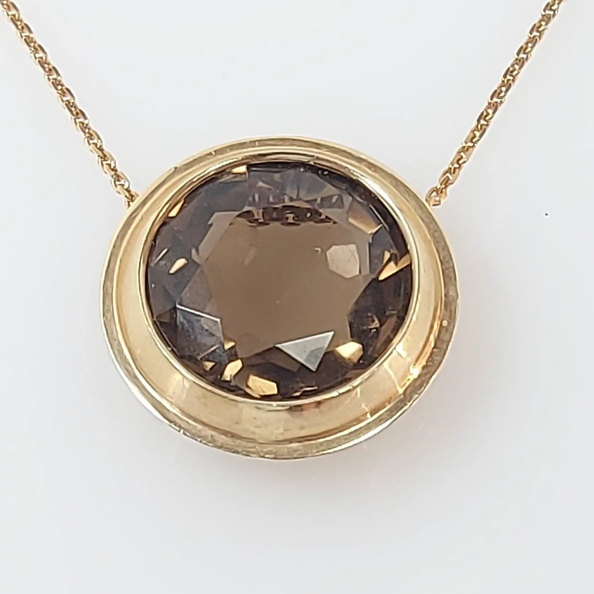 תליון זהב 14K משובץ באבן סמוקי טופז כןלל שרשרת זהב 14K