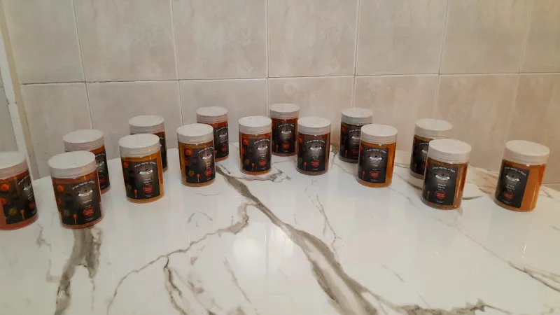 עיצוב מדבקה לקופסאות תבלינים