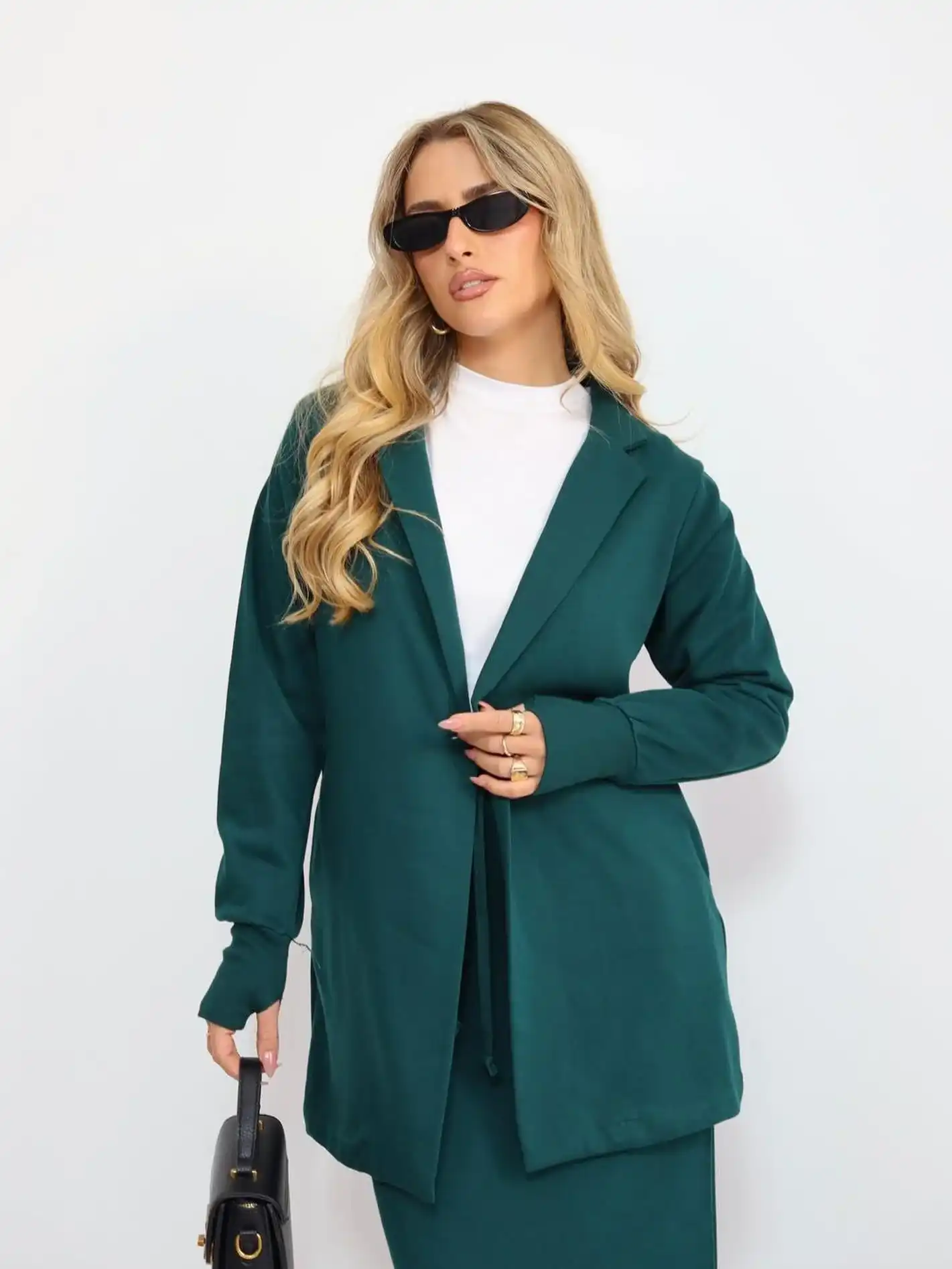 חליפת בלייזר 