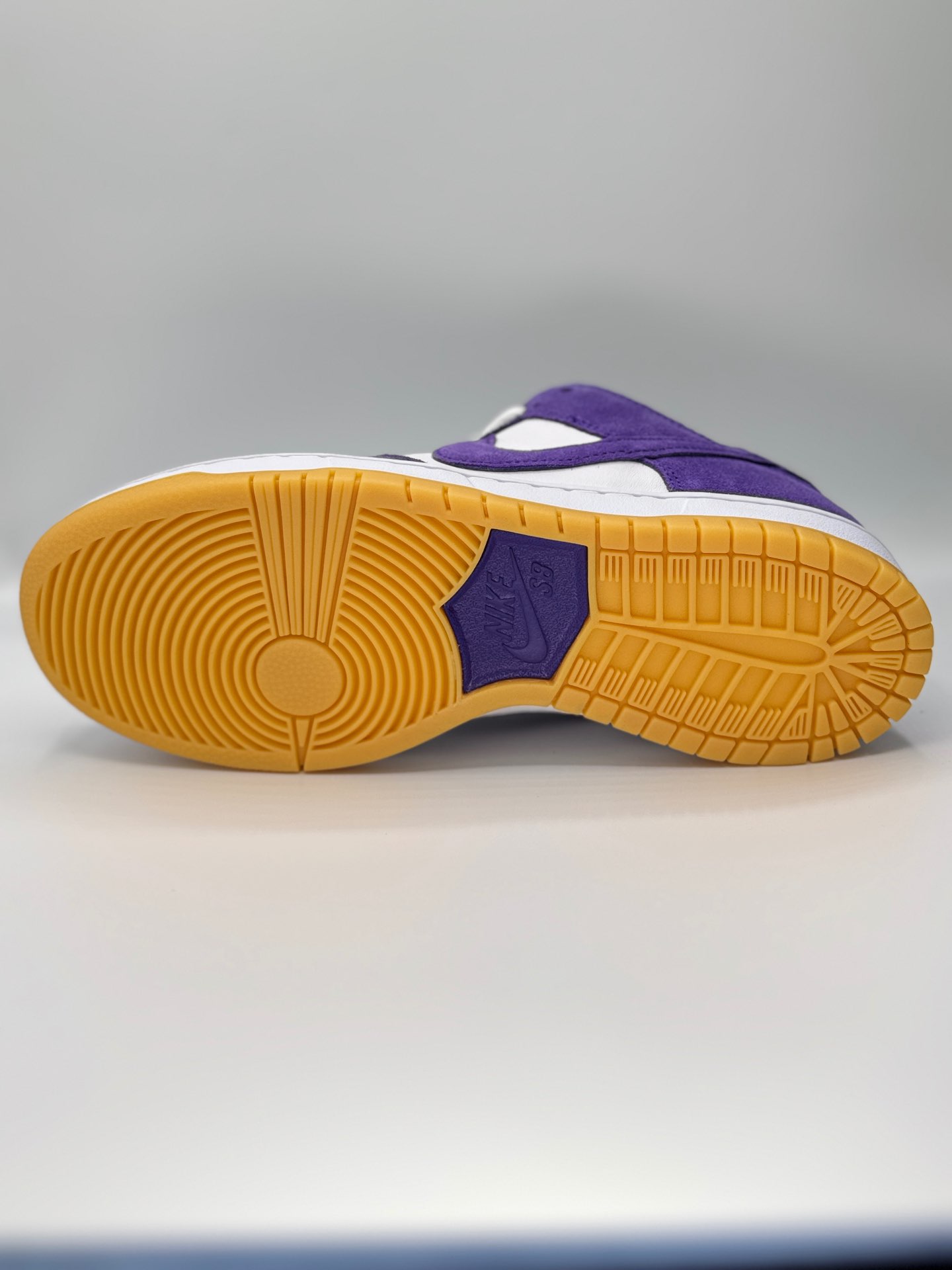 ״Nike SB Dunk Low Pro ISO “Orange Label Court Purple