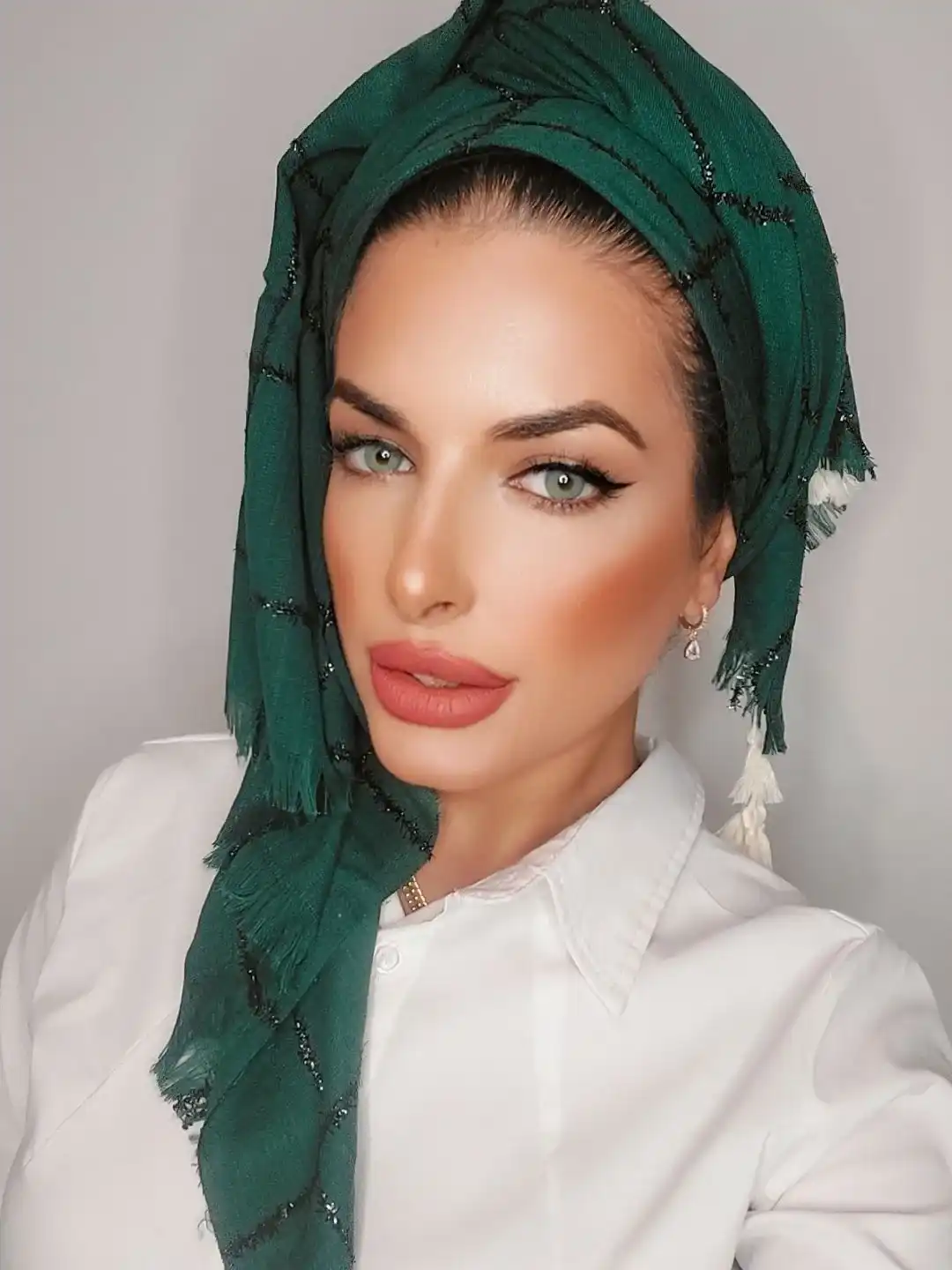 מטפחות שיראל 