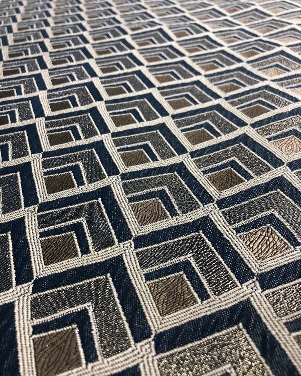 ז׳קארד דגם משובץ צבע חום כחול הפוך