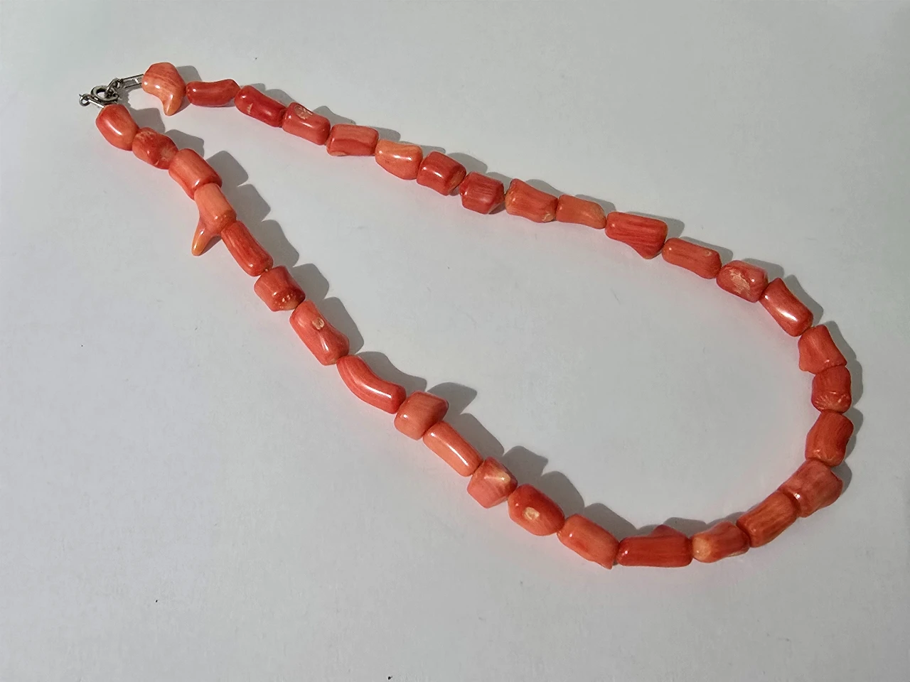 שרשרת חרוזי אלמוג קוראל טבעיים