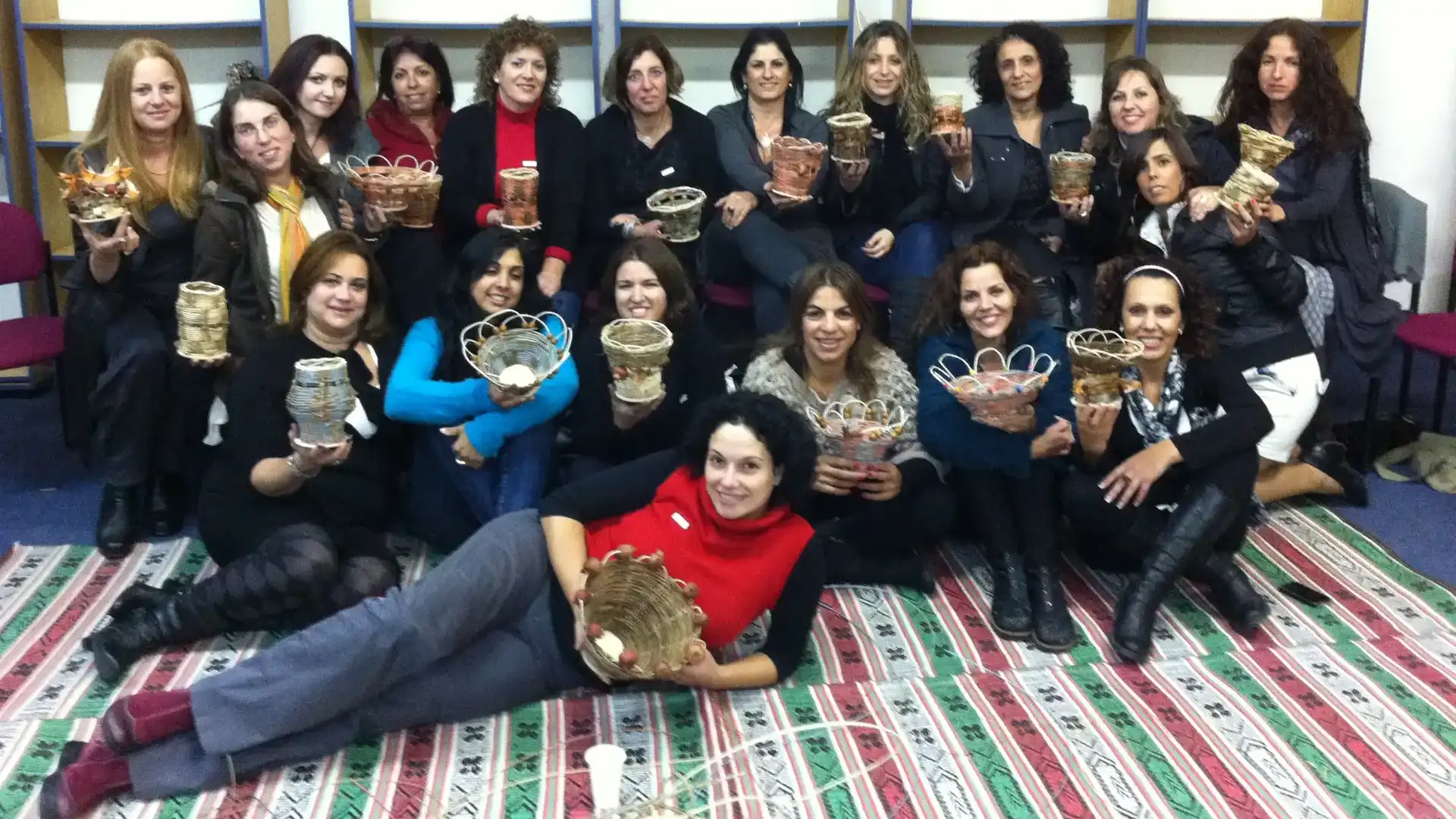 שבט נשים גם יחד