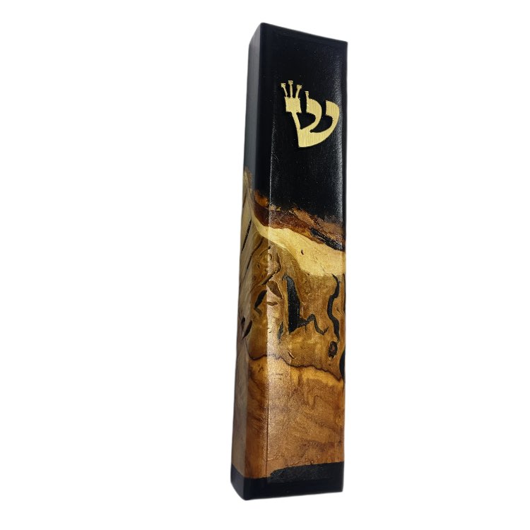 בית מזוזה שורש זית ואפוקסי בגוון שחור