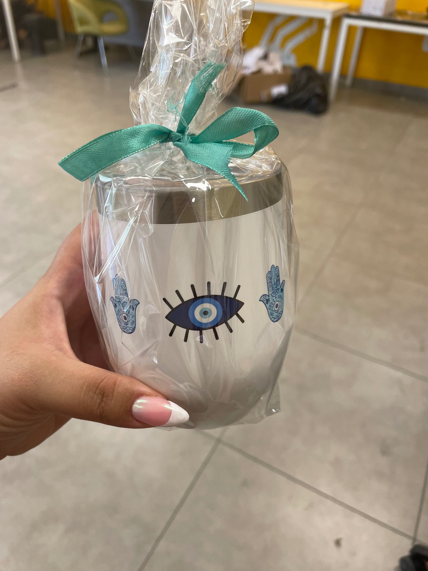 סדנת עיצוב כוסות מאג