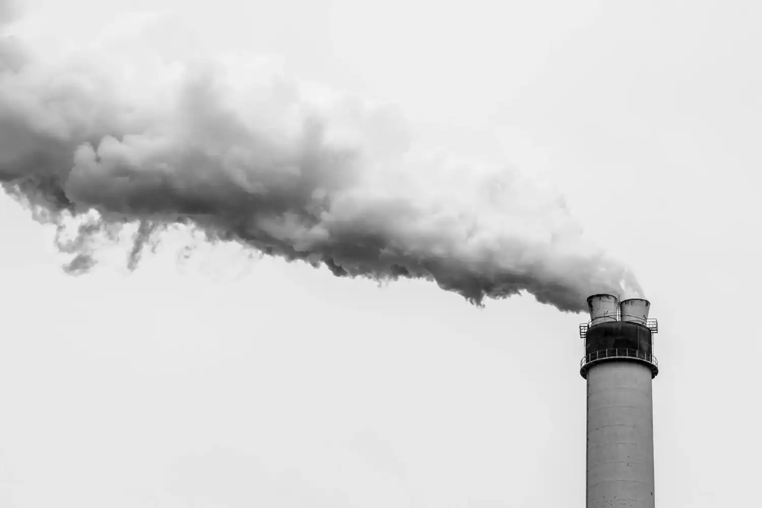 החשיבות של פינוי עשן במבני ציבור ומגורים