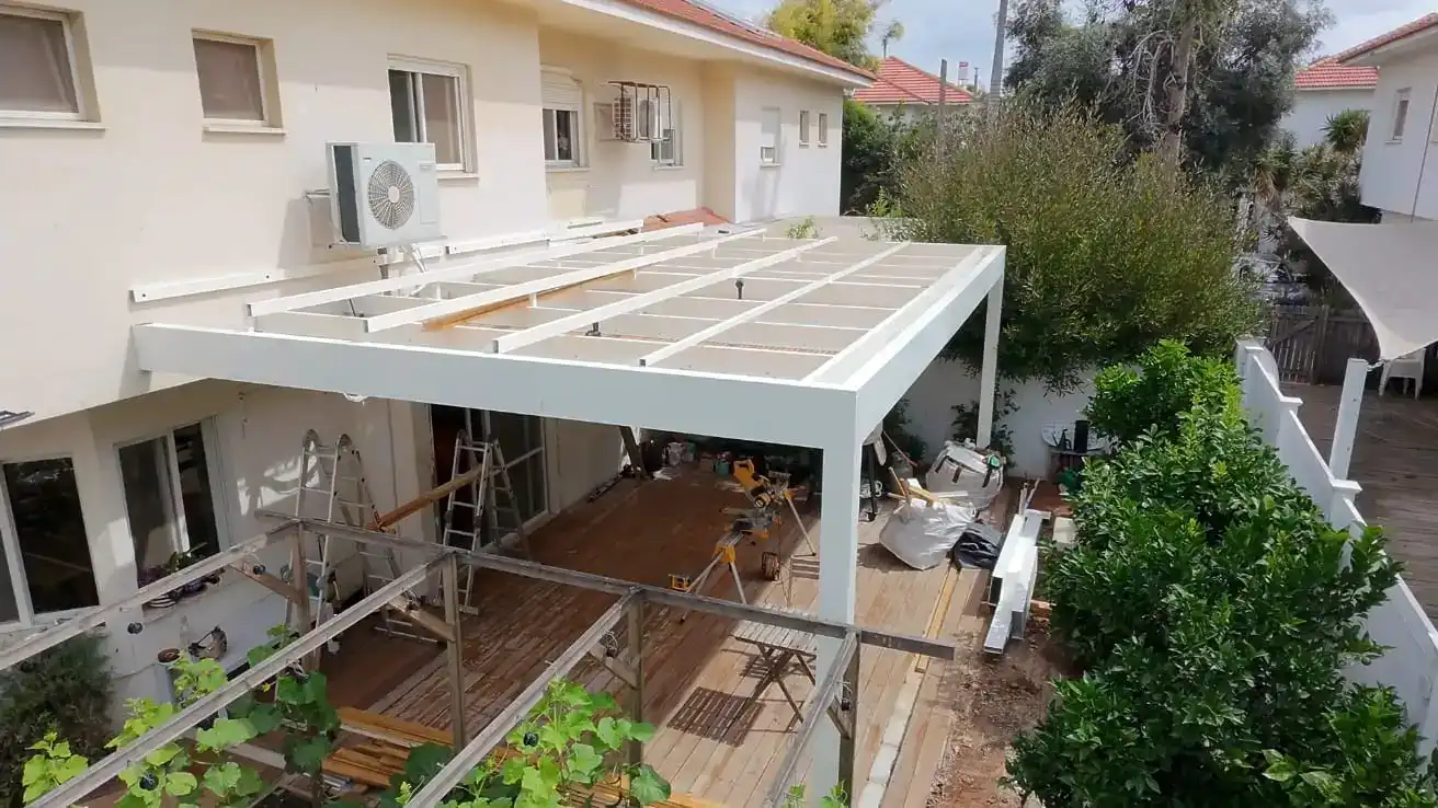 פרגולה מאלומיניום - החל מ750 ₪ למ"ר