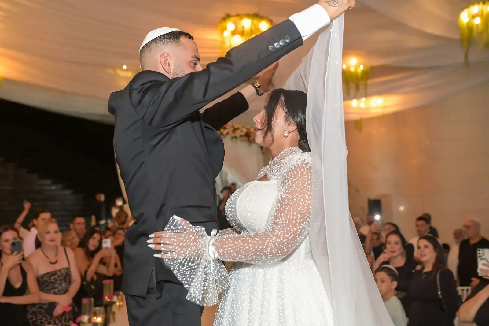 המדריך לצילום חתונה: כך תבטיחו תיעוד מרגש ומקצועי