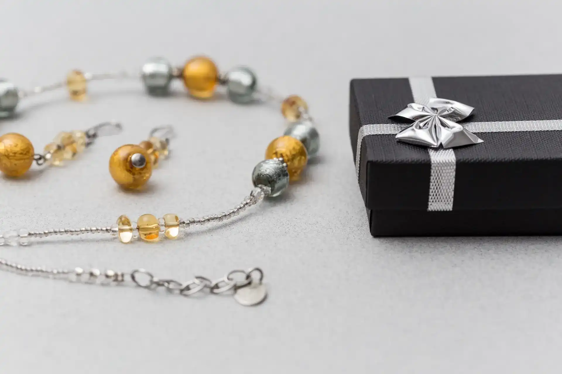 תכשיטים כמתנה – הבחירה המושלמת לכל אישה