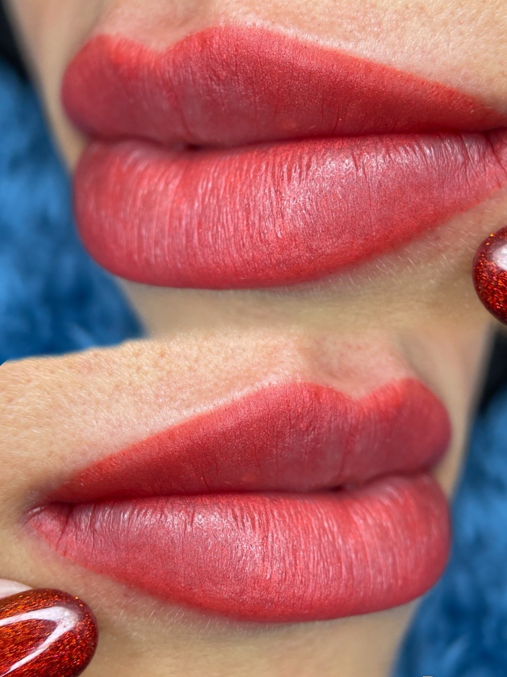 יתרונות הפיגמנט בשפתיים: טבעי, מחמיא ועמיד