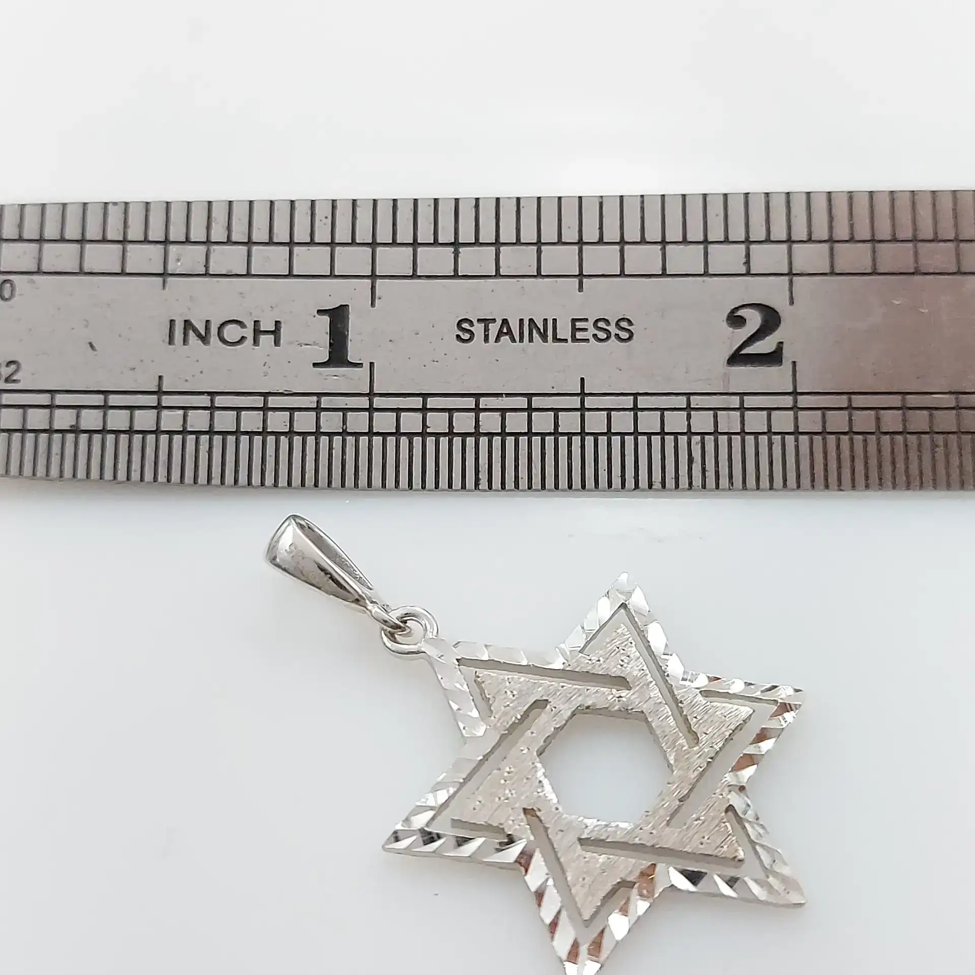 תליון מגן דוד מזהב מט ומבריק 14K
