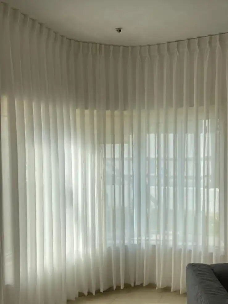 תפירת ווילונות לסלון