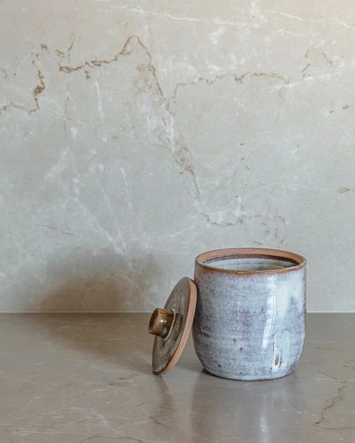 כלי אחסון קרמי