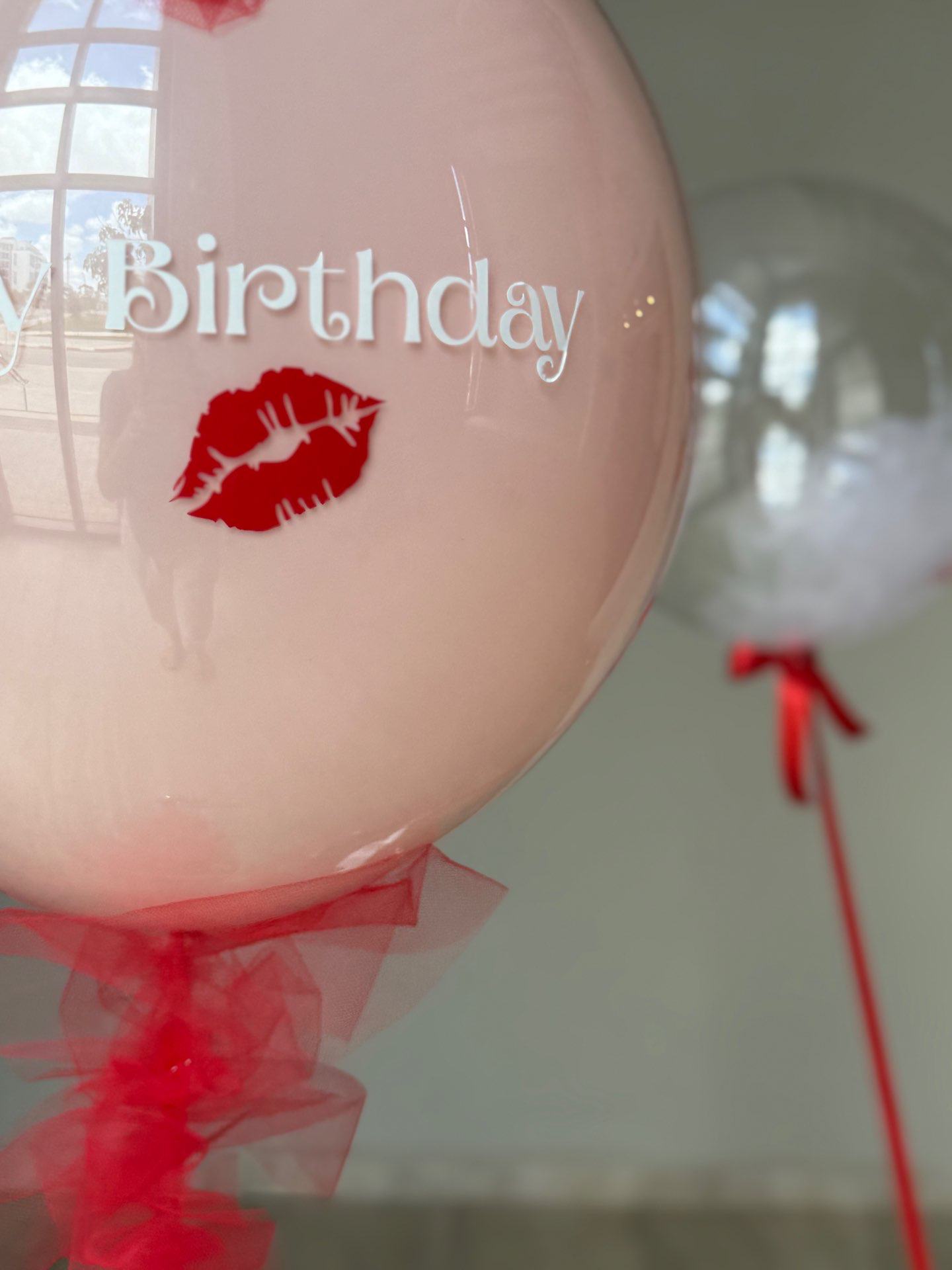 בלון זכוכית L עם טול בחוט בעיצוב יוקרתי ורומנטי | VALI