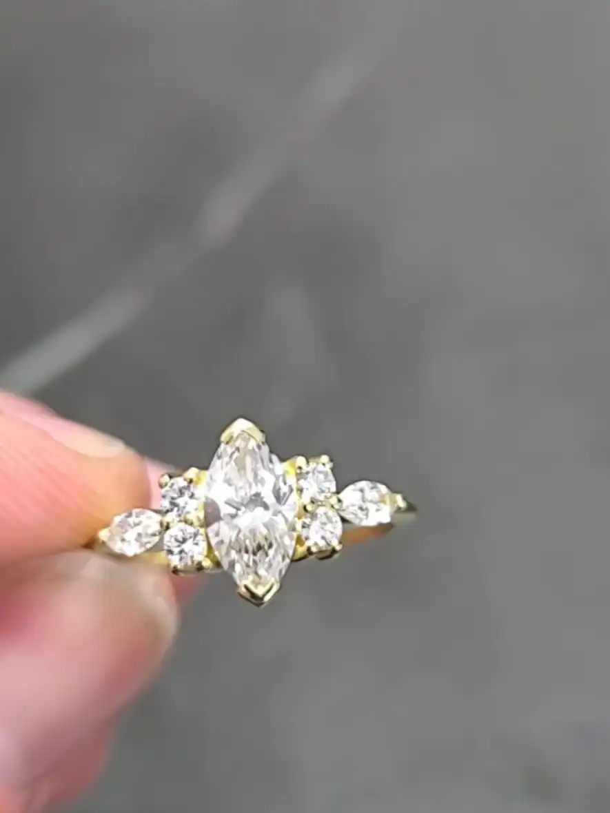 עיצוב טבעות אירוסין בהתאמה אישית