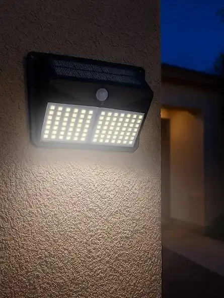 פרוז'קטור 228 לדים