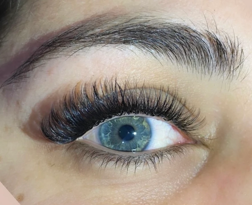 הלחמת ריסים ווליום