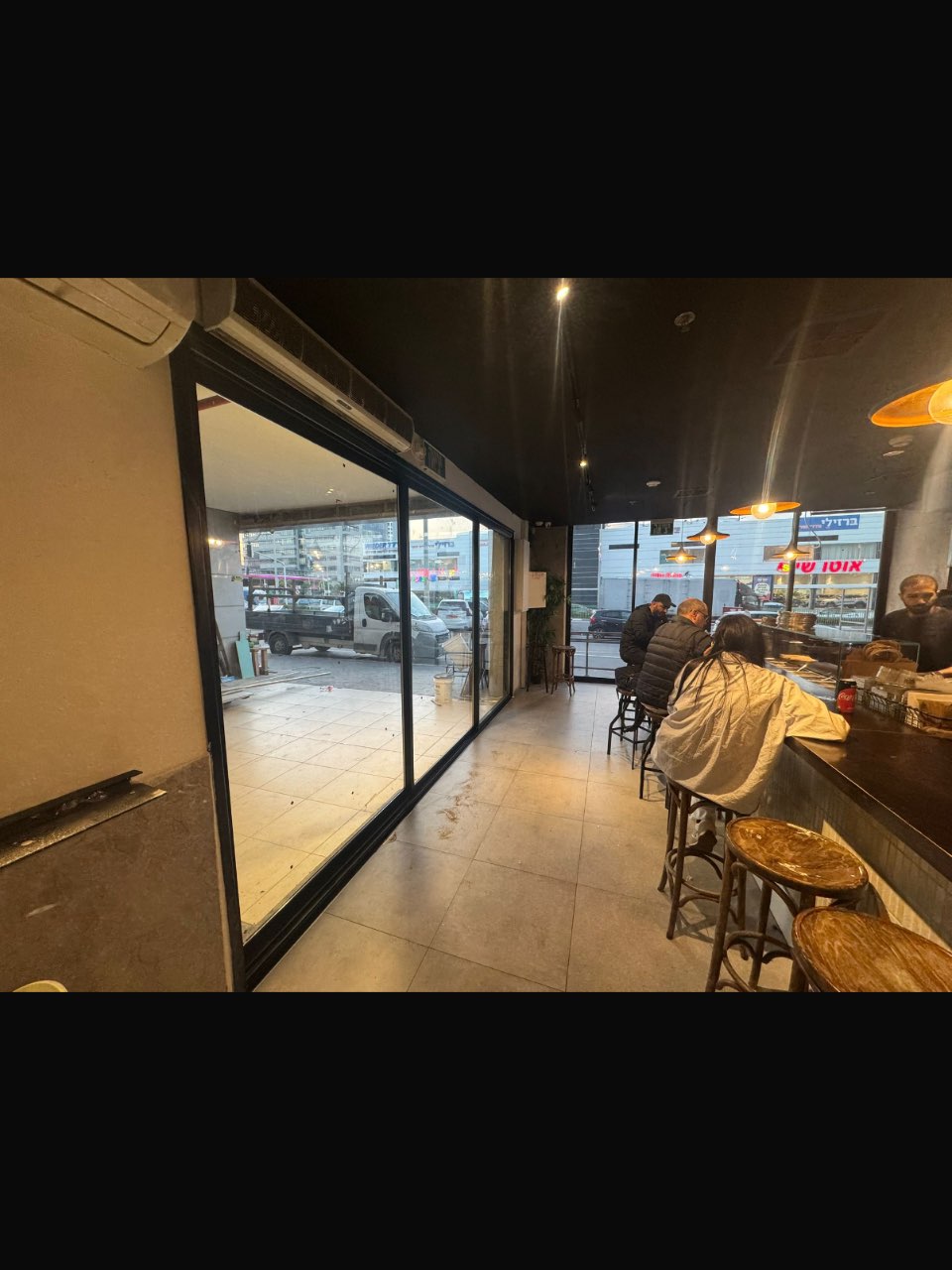 חלונות אלומיניום