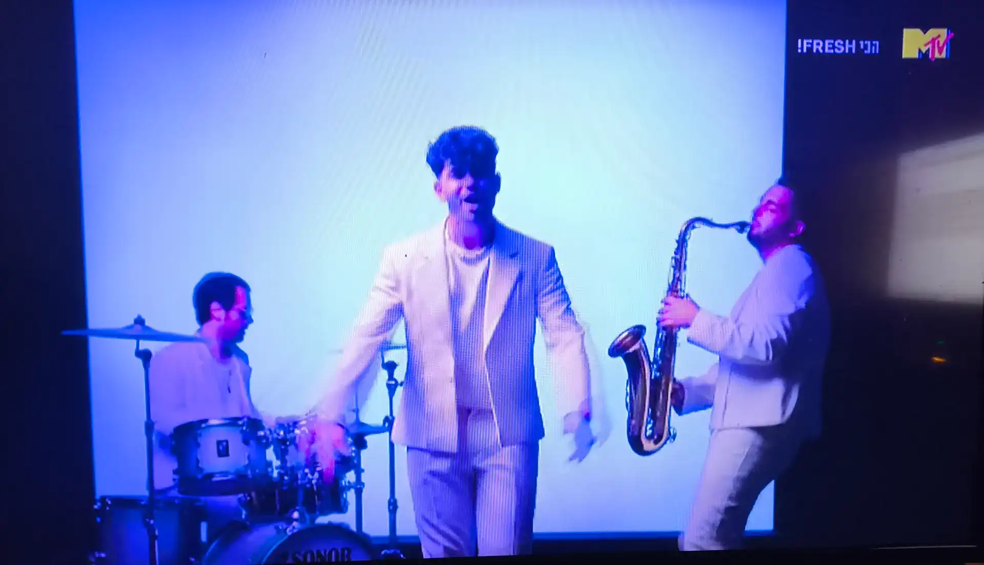 The Busker - "Talking Back" music video on MTV Israel