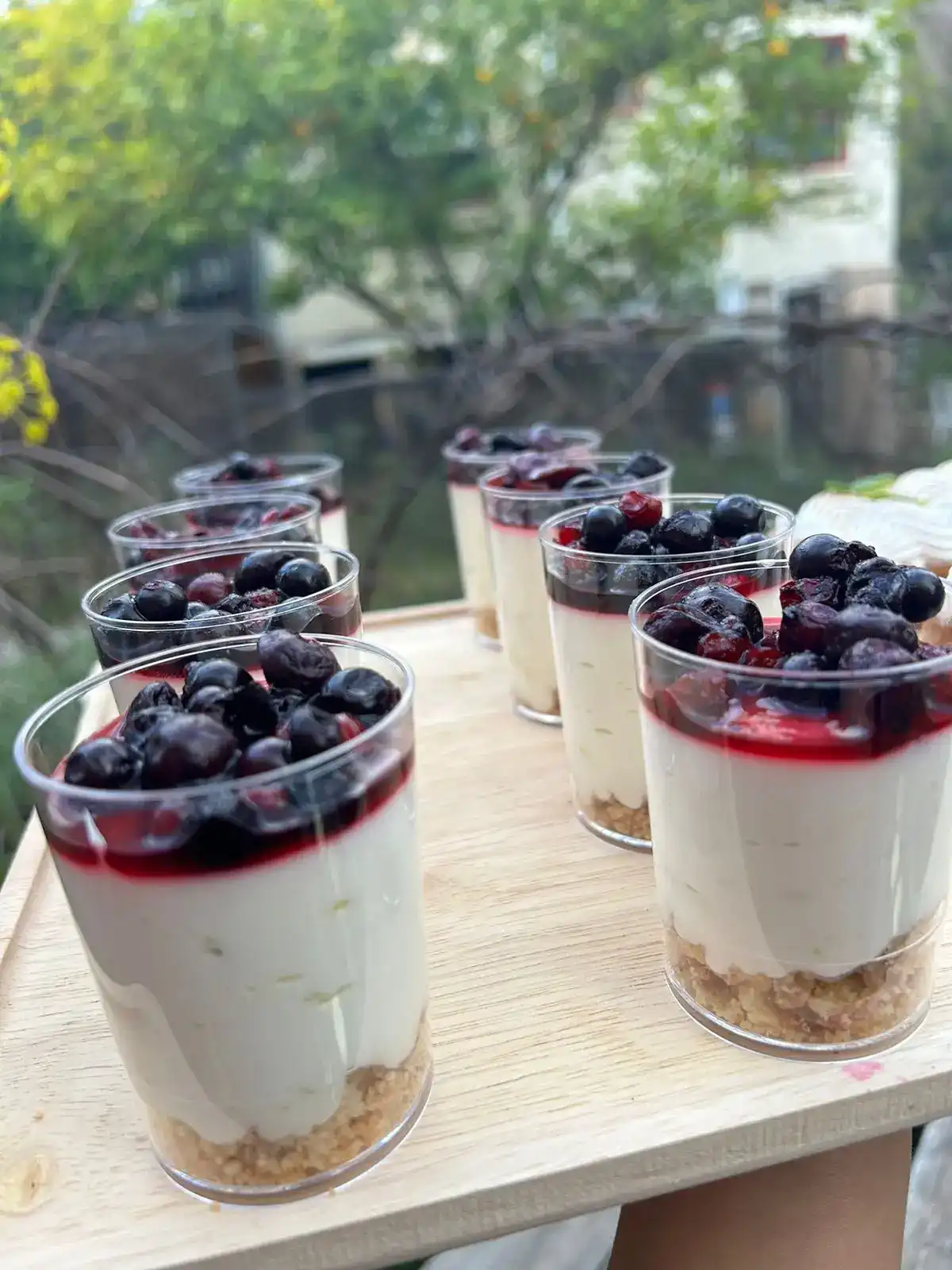 קינוחי צנצנות / כוסות